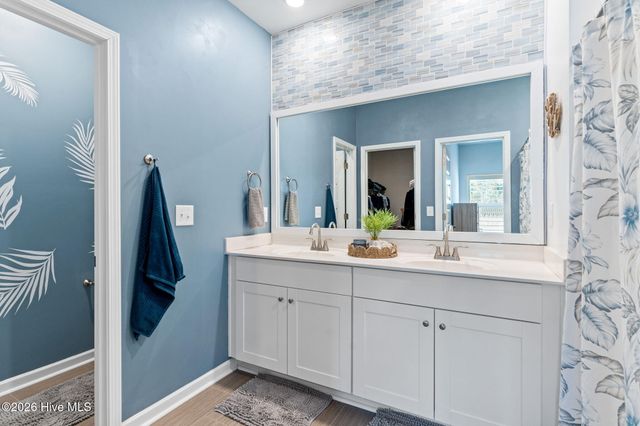 948 Bourne Drive SW, Ocean Isle Beach, NC 28469