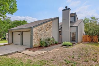 5225 LANGWOOD DR, Austin, TX 78754