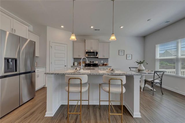 350 Cranston Drive, Ball Ground, GA 30107