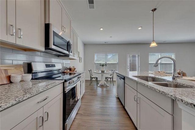 350 Cranston Drive, Ball Ground, GA 30107