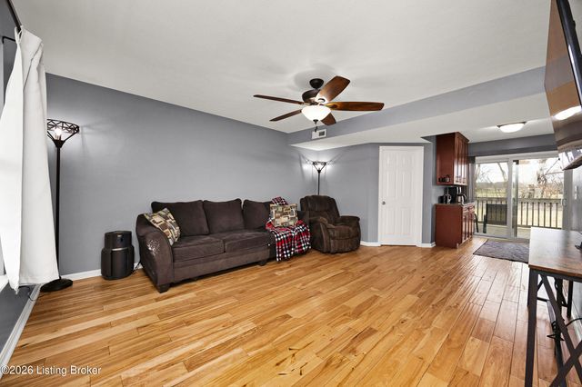 1117 Lobo Dr, Elizabethtown, KY 42701