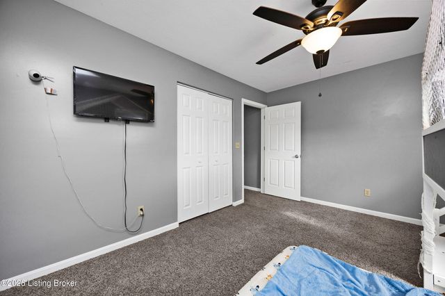 1117 Lobo Dr, Elizabethtown, KY 42701