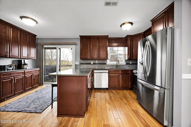 1117 Lobo Dr, Elizabethtown, KY 42701