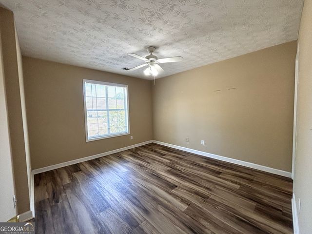 286 Courtyard Circle, Winder, GA 30680