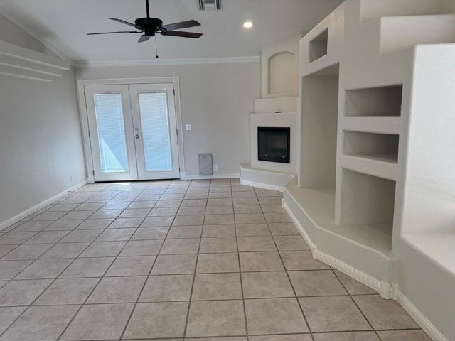 8565 W Tuckey Lane, Glendale, AZ 85305