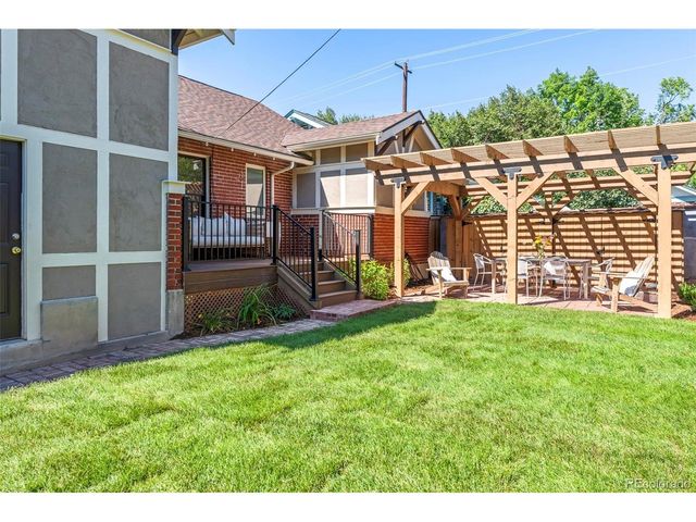1580 Dahlia St, Denver, CO 80220