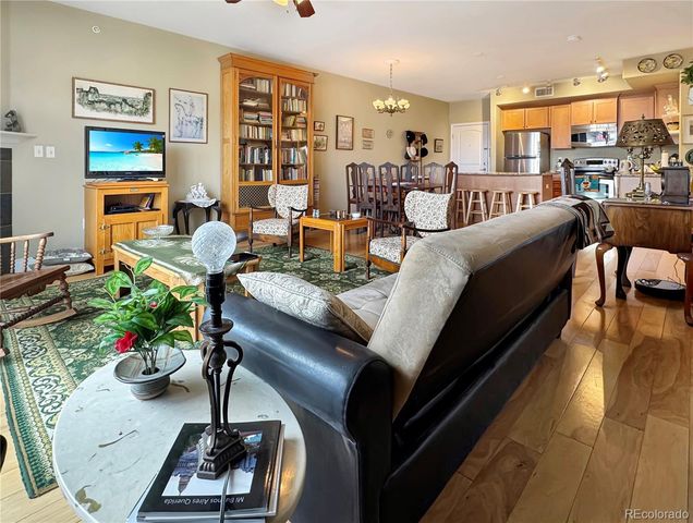 620 11th Street 306, Golden, CO 80401