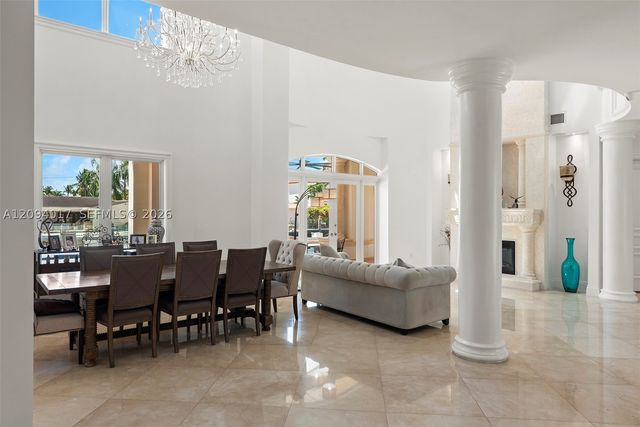 3442 NE 171st St, North Miami Beach, FL 33160