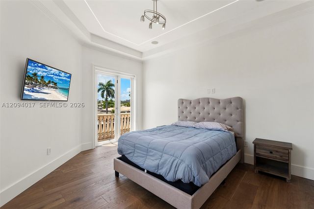 3442 NE 171st St, North Miami Beach, FL 33160