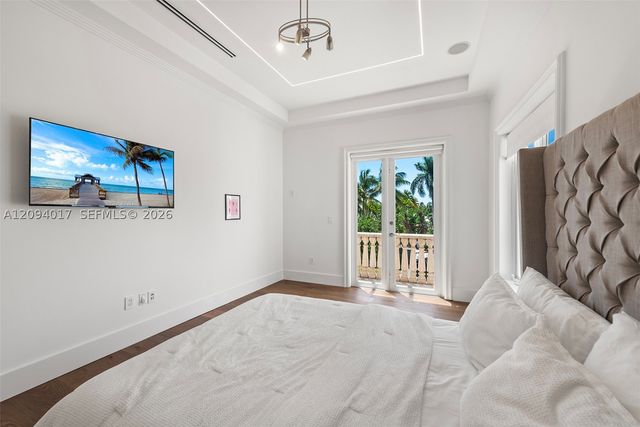 3442 NE 171st St, North Miami Beach, FL 33160