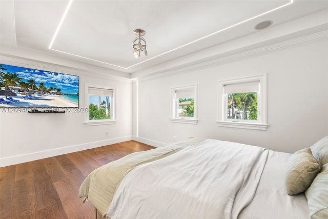 3442 NE 171st St, North Miami Beach, FL 33160