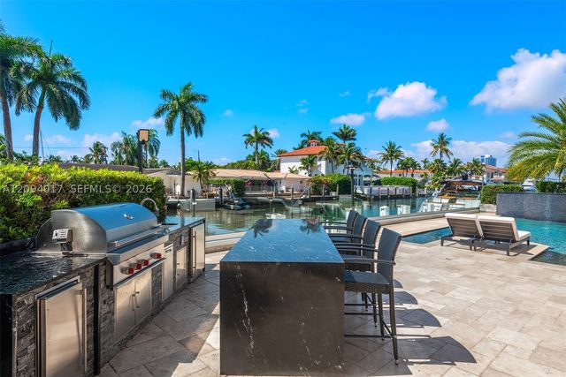 3442 NE 171st St, North Miami Beach, FL 33160