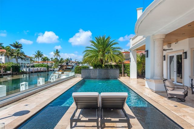 3442 NE 171st St, North Miami Beach, FL 33160