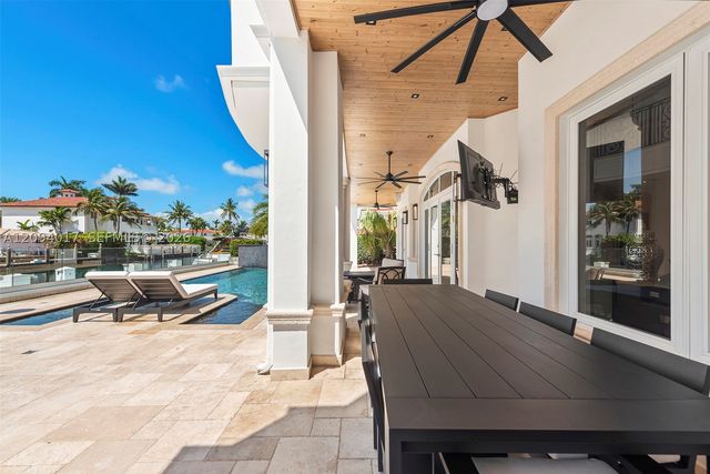 3442 NE 171st St, North Miami Beach, FL 33160