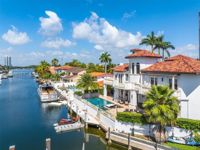 3442 NE 171st St, North Miami Beach, FL 33160
