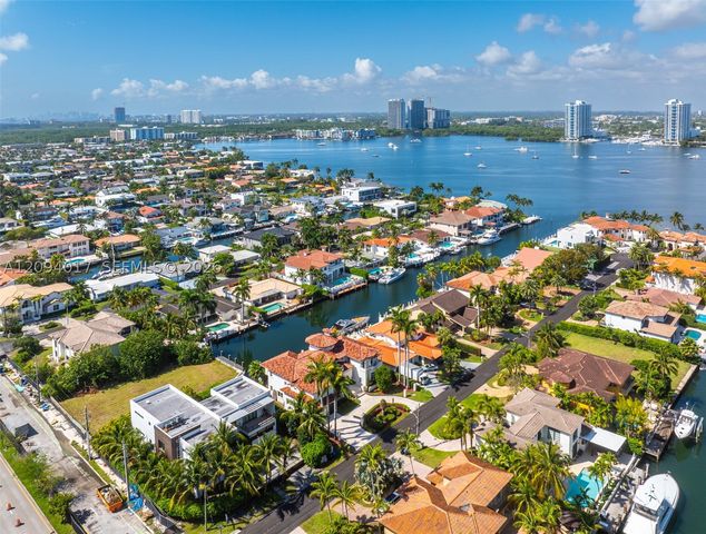 3442 NE 171st St, North Miami Beach, FL 33160