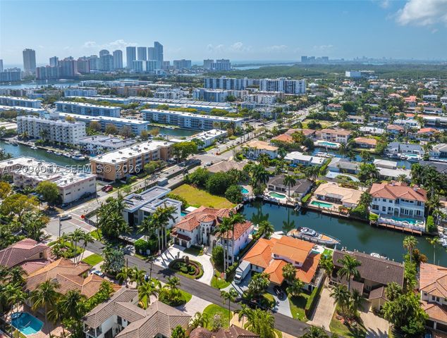 3442 NE 171st St, North Miami Beach, FL 33160