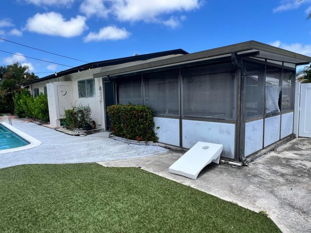 2217 NW 4th Avenue, Wilton Manors, FL 33311