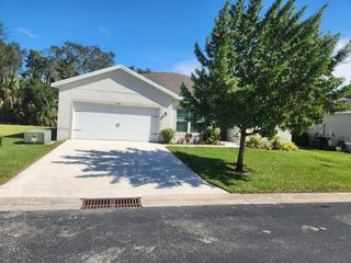 5274 Oakland Lake Circle, Fort Pierce, FL 34951
