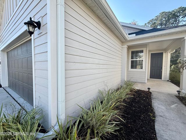216 RAMBLING BROOK Trail, St. Johns, FL 32259