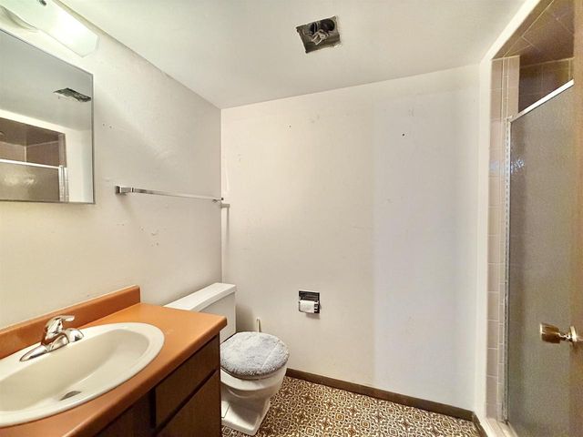 928 Columbia Drive, Janesville, WI 53546