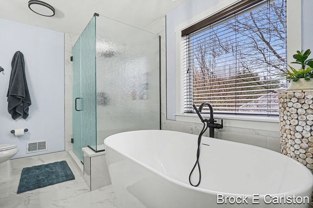 2091 Colbert Drive, Fruitport Twp, MI 49444