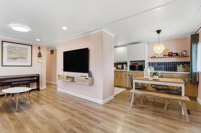 900 Golden Wheel Park Drive, San Jose, CA 95112