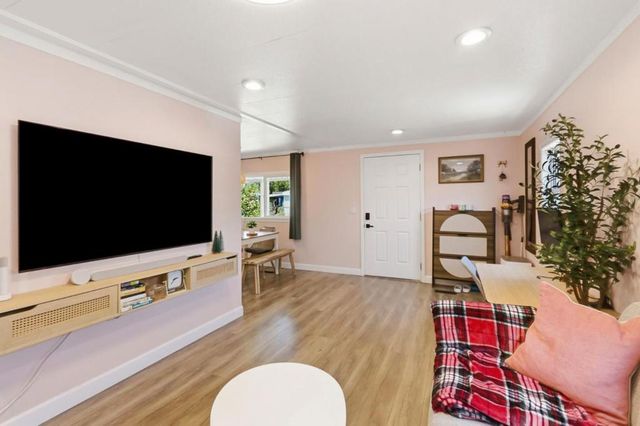 900 Golden Wheel Park Drive, San Jose, CA 95112