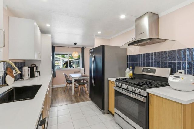 900 Golden Wheel Park Drive, San Jose, CA 95112