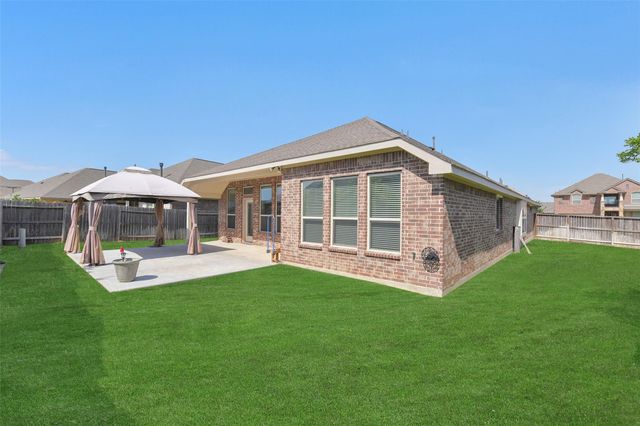 17515 Cypress Hilltop Way, Hockley, TX 77447