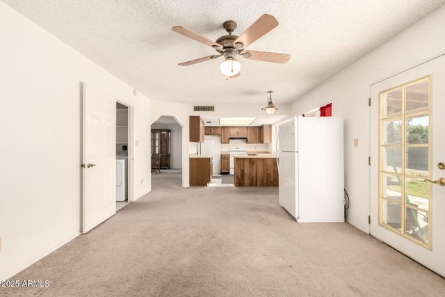 1163 E GLENCOVE Street, Mesa, AZ 85203