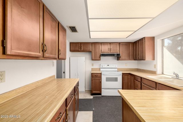 1163 E GLENCOVE Street, Mesa, AZ 85203