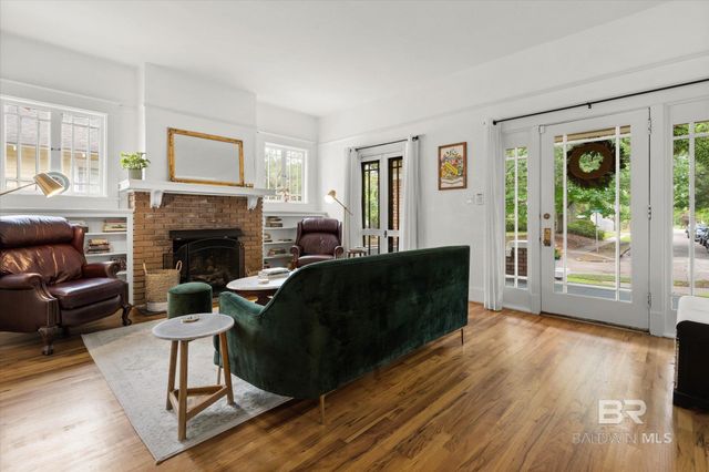 110 HOUSTON Street, Mobile, AL 36606