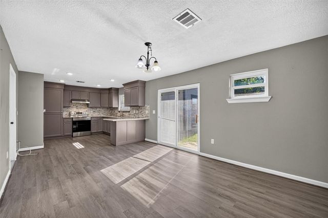 627 West Drive, Channelview, TX 77530