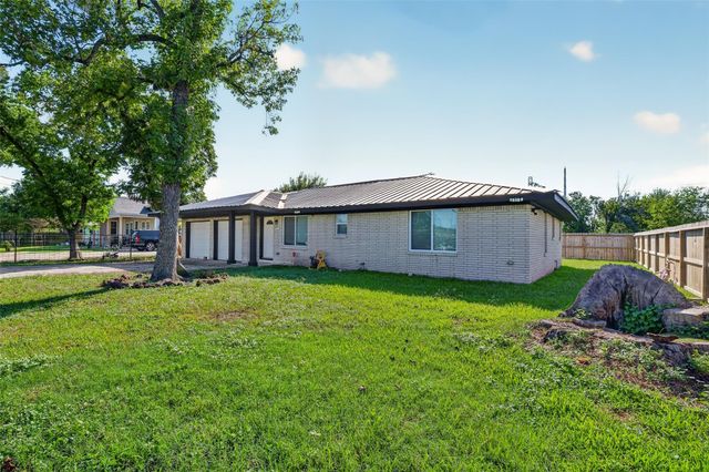 627 West Drive, Channelview, TX 77530