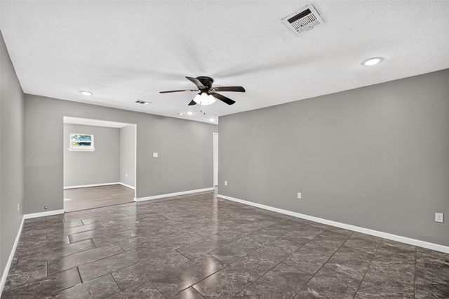 627 West Drive, Channelview, TX 77530