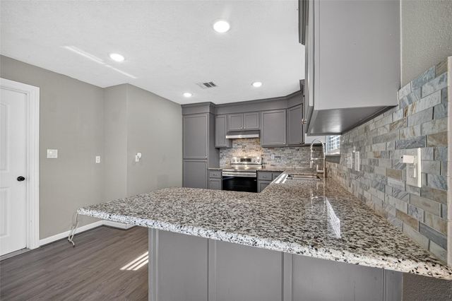 627 West Drive, Channelview, TX 77530