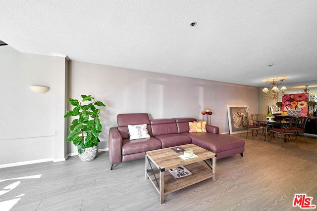 121 S Hope Street 510, Los Angeles, CA 90012