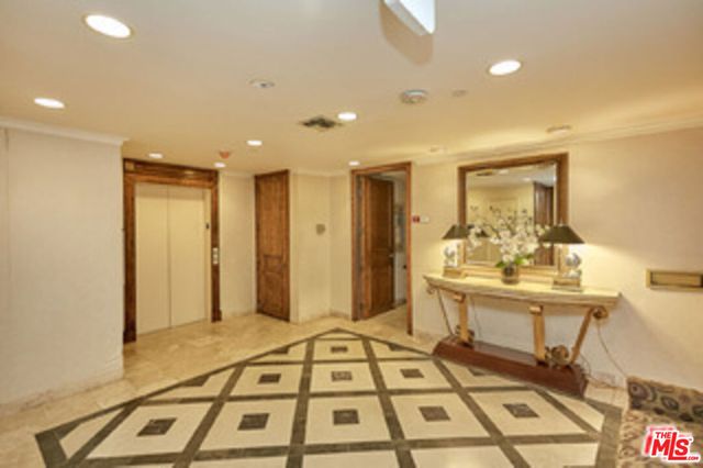 121 S Hope Street 510, Los Angeles, CA 90012