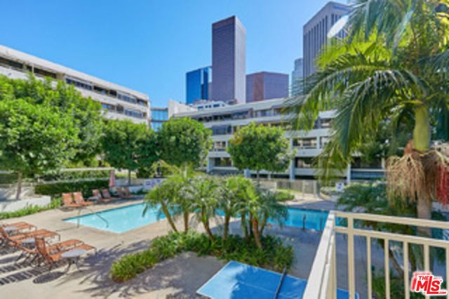 121 S Hope Street 510, Los Angeles, CA 90012