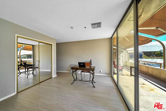 121 S Hope Street 510, Los Angeles, CA 90012