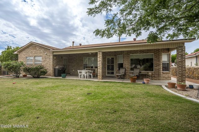 727 Mesa Point Road, Las Cruces, NM 88011