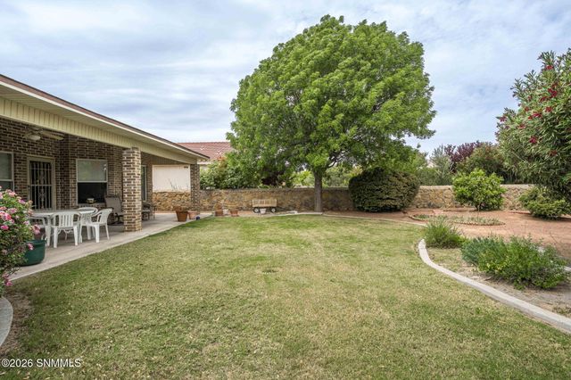 727 Mesa Point Road, Las Cruces, NM 88011