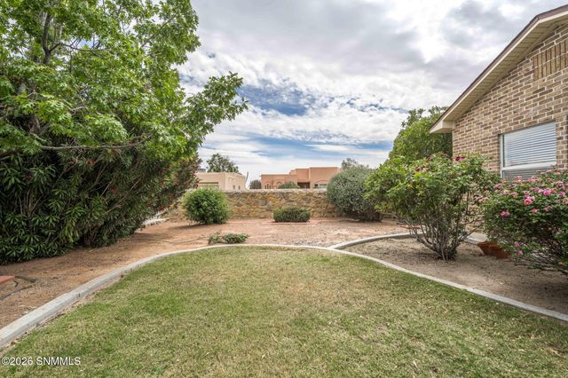 727 Mesa Point Road, Las Cruces, NM 88011