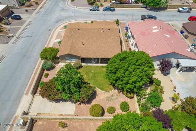727 Mesa Point Road, Las Cruces, NM 88011