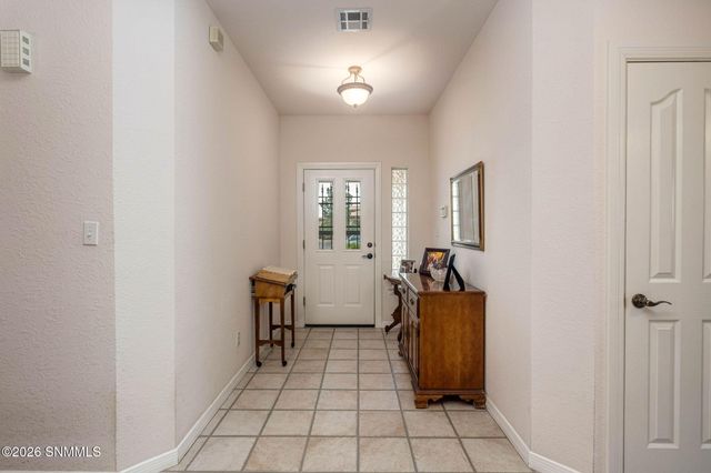 727 Mesa Point Road, Las Cruces, NM 88011
