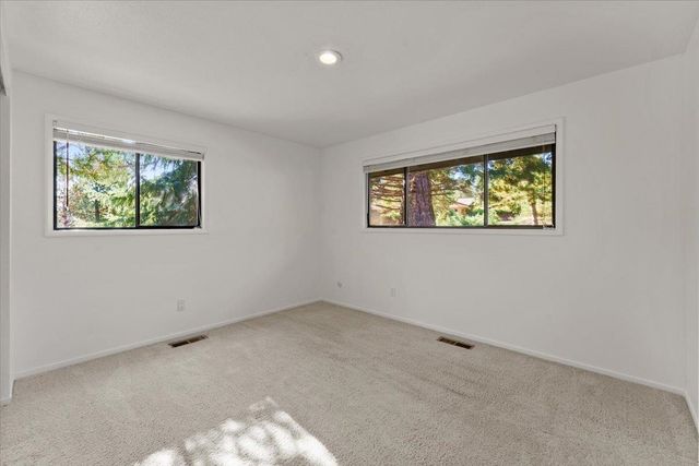 960 Deerwater Drive, Verdi, CA 96111