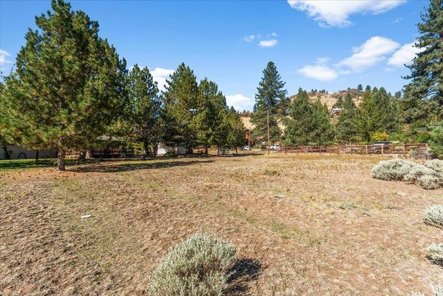 960 Deerwater Drive, Verdi, CA 96111