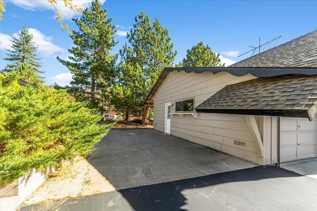 960 Deerwater Drive, Verdi, CA 96111