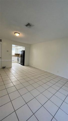 353 SW 19th Ave, Fort Lauderdale, FL 33312